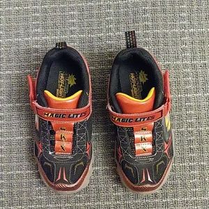 Boys Super Hot lites Sneakers. Size 12.5